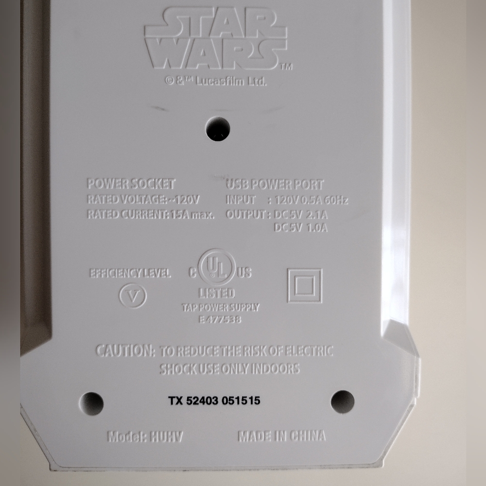 Star Wars R2-D2 wall Charger - Picture 6 of 7